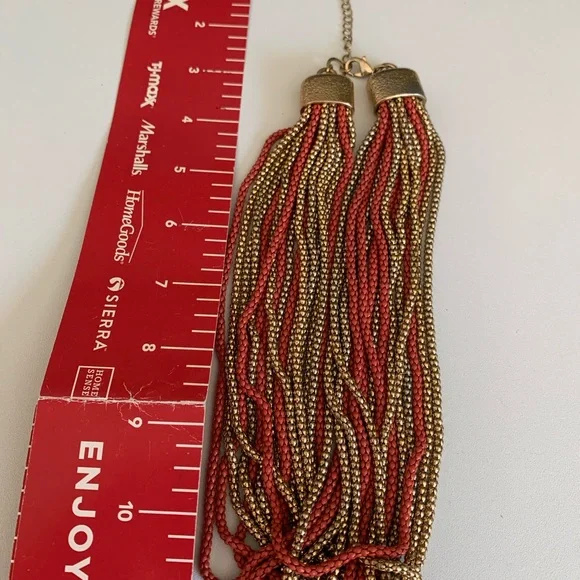 Waterfall necklace in salmon and gold. - Picture 3 of 5